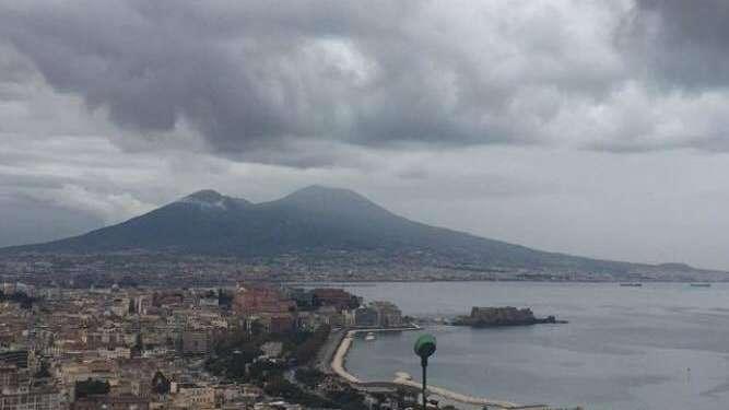 CdM - Nuove maglie del Napoli, sulla seconda ci saranno il golfo e il Vesuvio