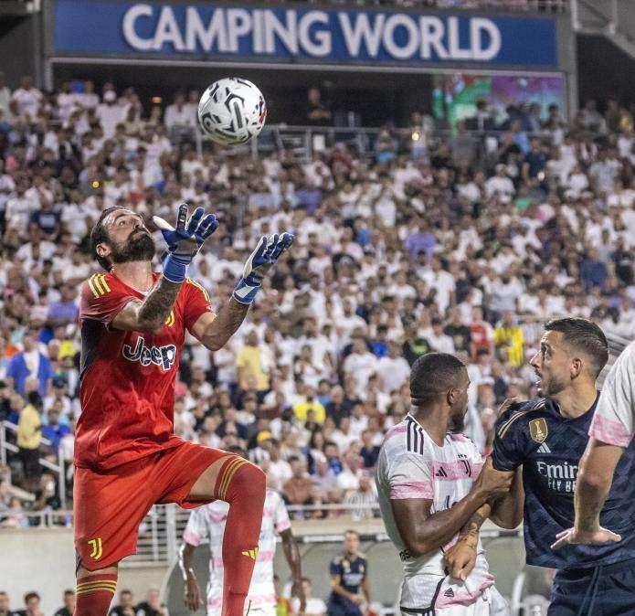 Juve, Pinsoglio rinnova fino al 2026: l'annuncio del club 