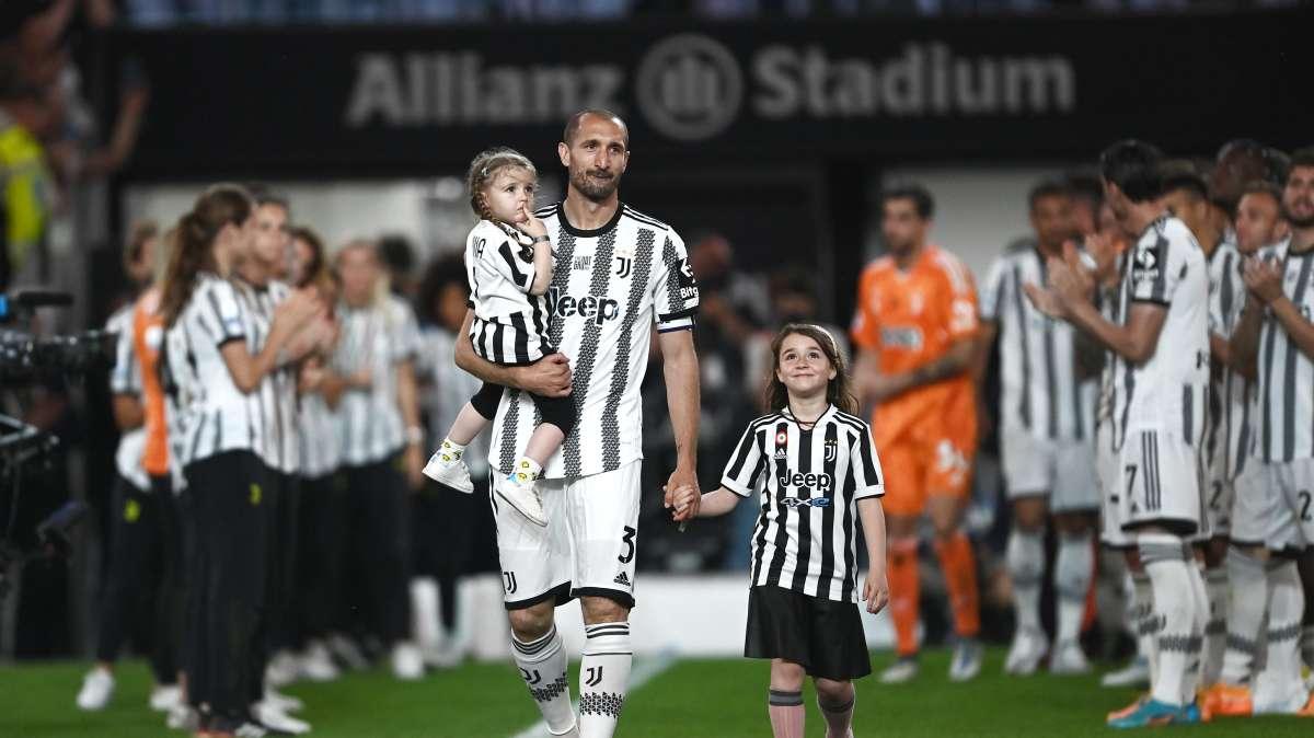 Juve, il rimpianto di Chiellini: "Avrei dato una gamba per salutare col decimo Scudetto"