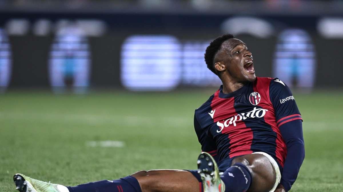 Il Bologna perde anche Lucumì? Romano: "Interesse concreto del Sunderland"