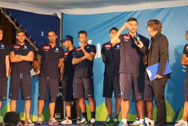 RILEGGI LIVE - Hamsik: "Ho tanti anni da vivere col Napoli. Juve? Sarà una guerra..." Benitez: "Spero in acquisti a breve. Vogliamo  vincere! Uagliù, forza Napoli"