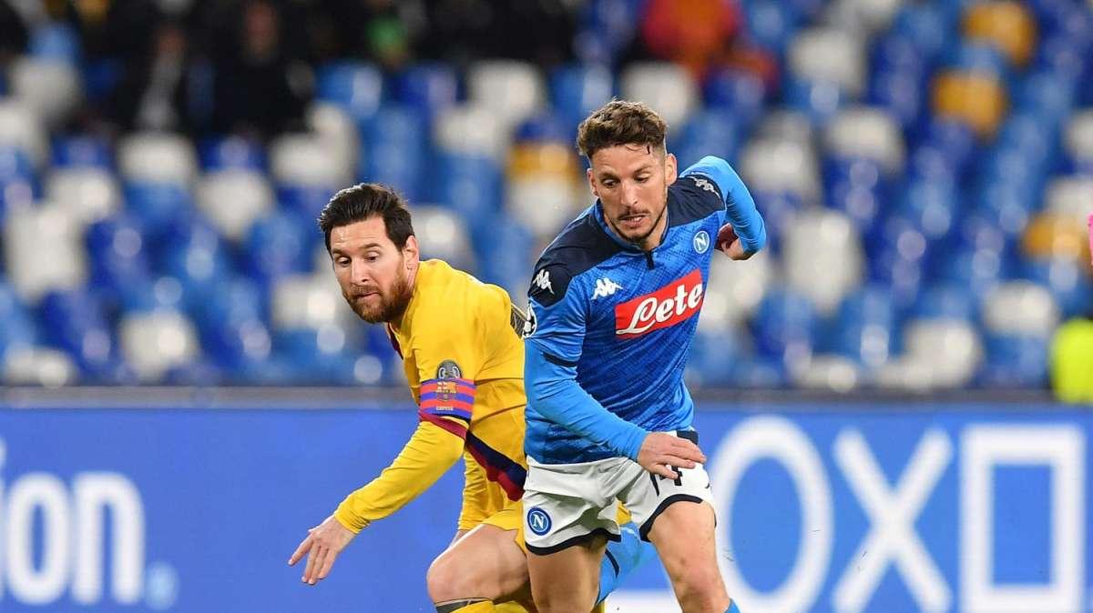 FOTO - SSC Napoli svela la maglia di stasera con la toppa Uefa "Grazie" per chi ha combattuto il Covid