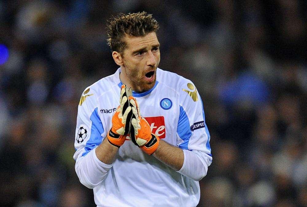 Napoli sotto attacco,  è il momento di dire basta