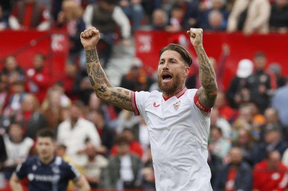 Novità Sergio Ramos, si allena da solo: ecco dove può tornare a giocare