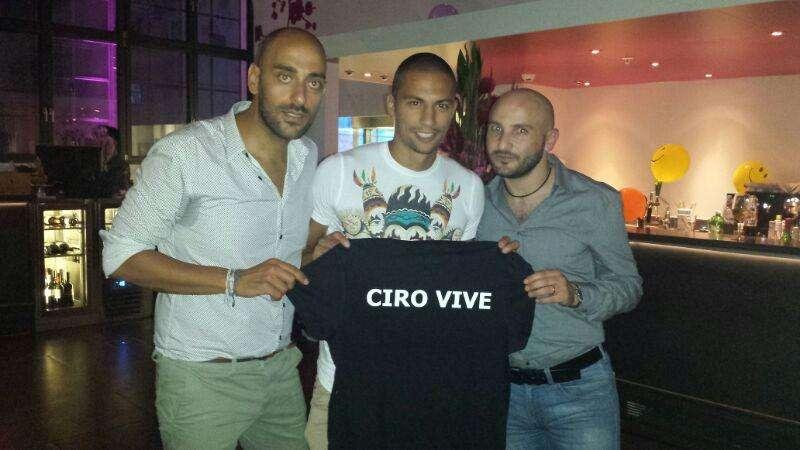 FOTOGALLERY TN - Festa a sorpresa per Inler. Tra gli organizzatori Decibel Bellini e Gigi Soriani