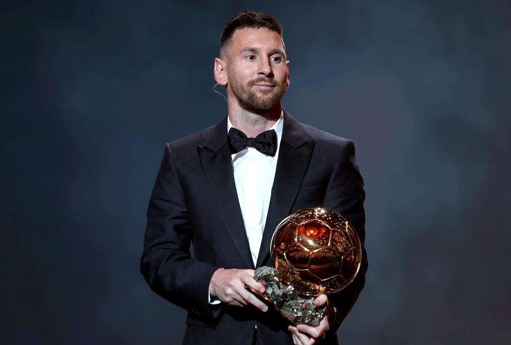 Cerimonia Pallone d'Oro 2024 il 28 ottobre: come seguirla in tv in Italia