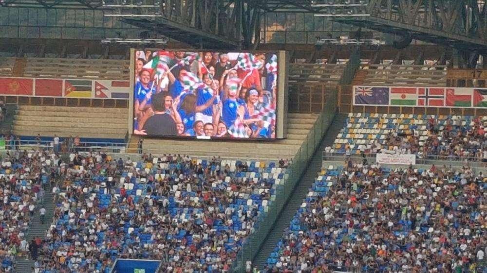 Ministero Salute, Zampa: "Se la curva cala si può pensare a parziale riapertura stadi"