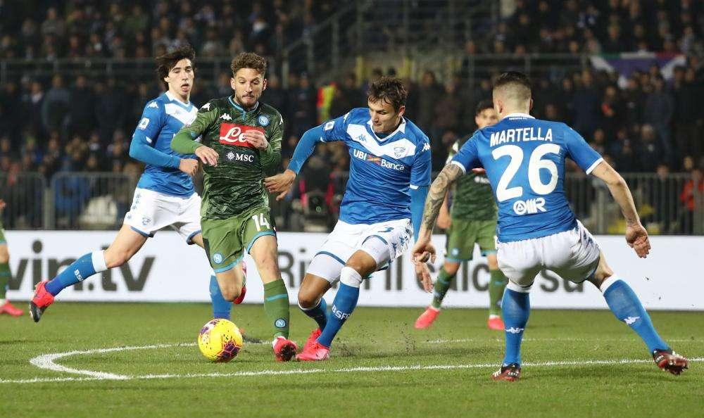 Cori contro i napoletani, la Curva Nord del Brescia: "Il nostro uno sfottò goliardico, chiediamo scusa"
