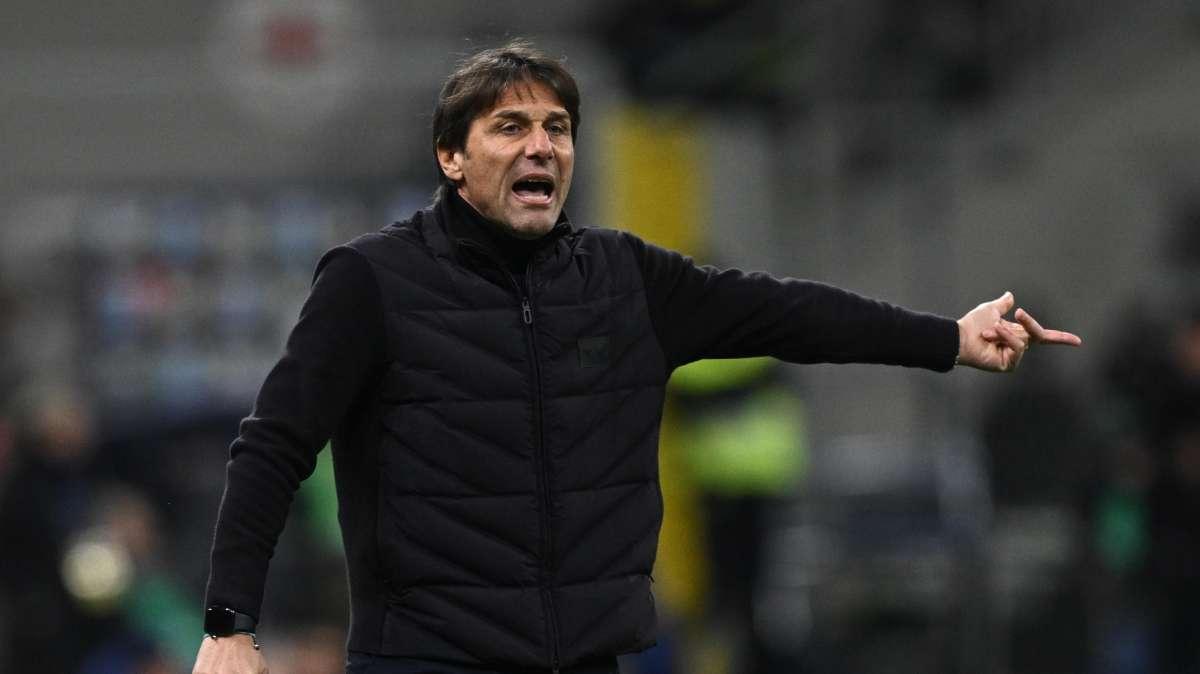 Tre gare senza vincere, non era mai accaduto. Napoli cerca la 17ª vittoria da imbattuto in casa