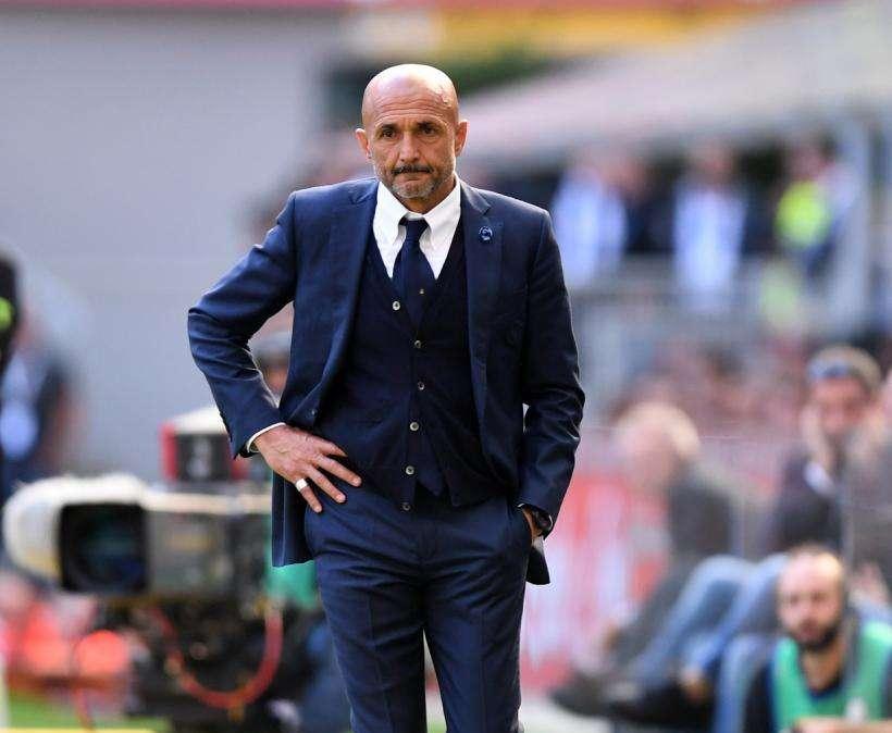 "Sarri in banca sarebbe diventato Ministro dell'Economia", il Napoli elogia la battuta di Spalletti: "Stupenda!"