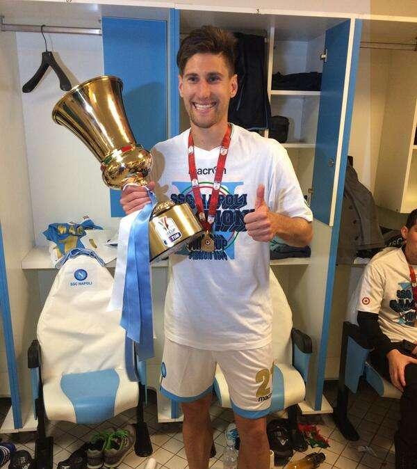 Fernandez: “Grazie a Benitez, felice per la coppa e per i tifosi azzurri”