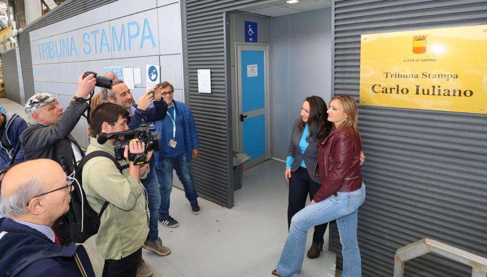 Tribuna stampa stadio Maradona: posizionata nuova targa dedicata a Carlo Iuliano