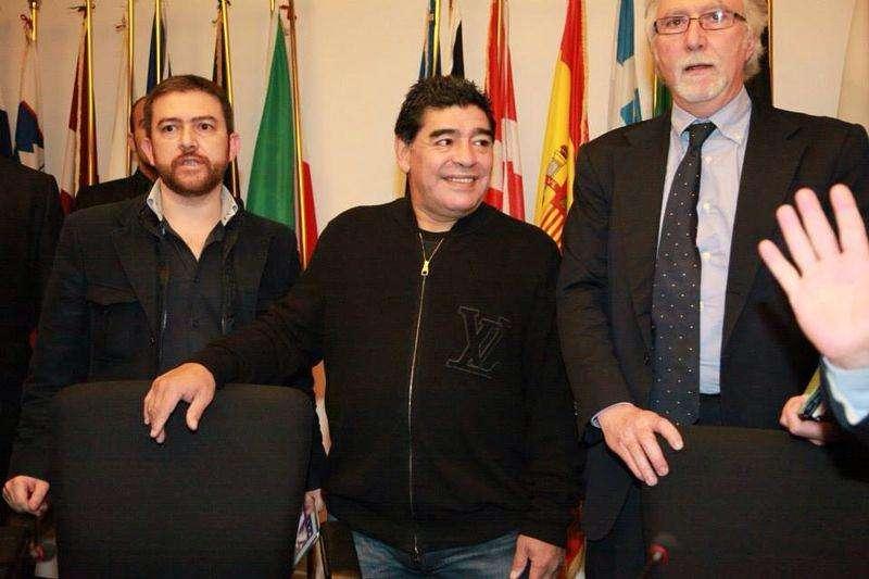 "Diego solo, s'era stancato di vivere e si è lasciato morire", la rivelazione dell'amico in lacrime