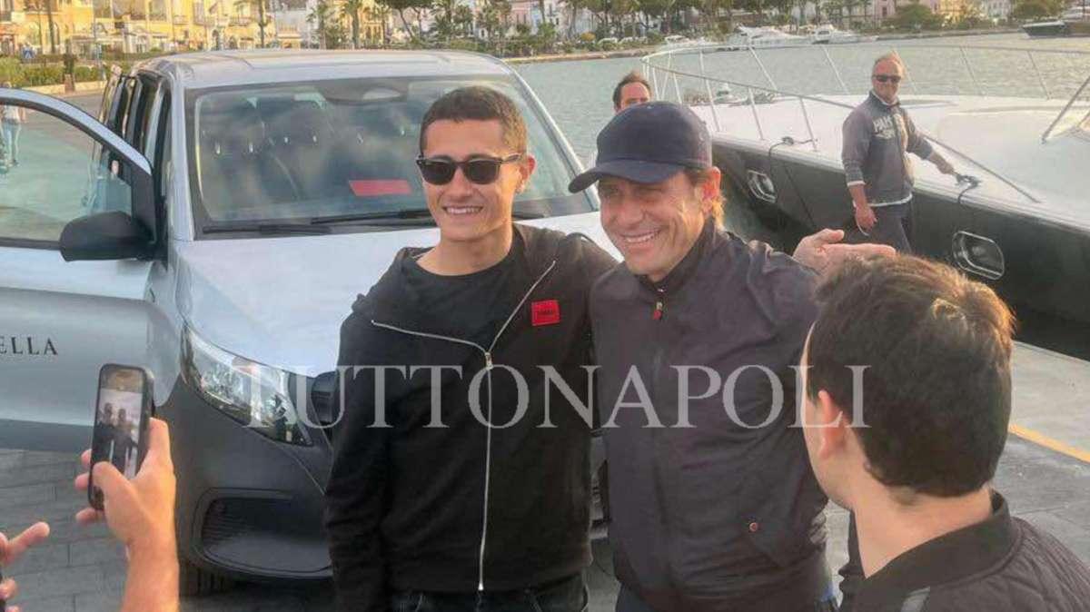 Compleanno ADL a Ischia, c’è anche Conte: ecco l’arrivo del tecnico
