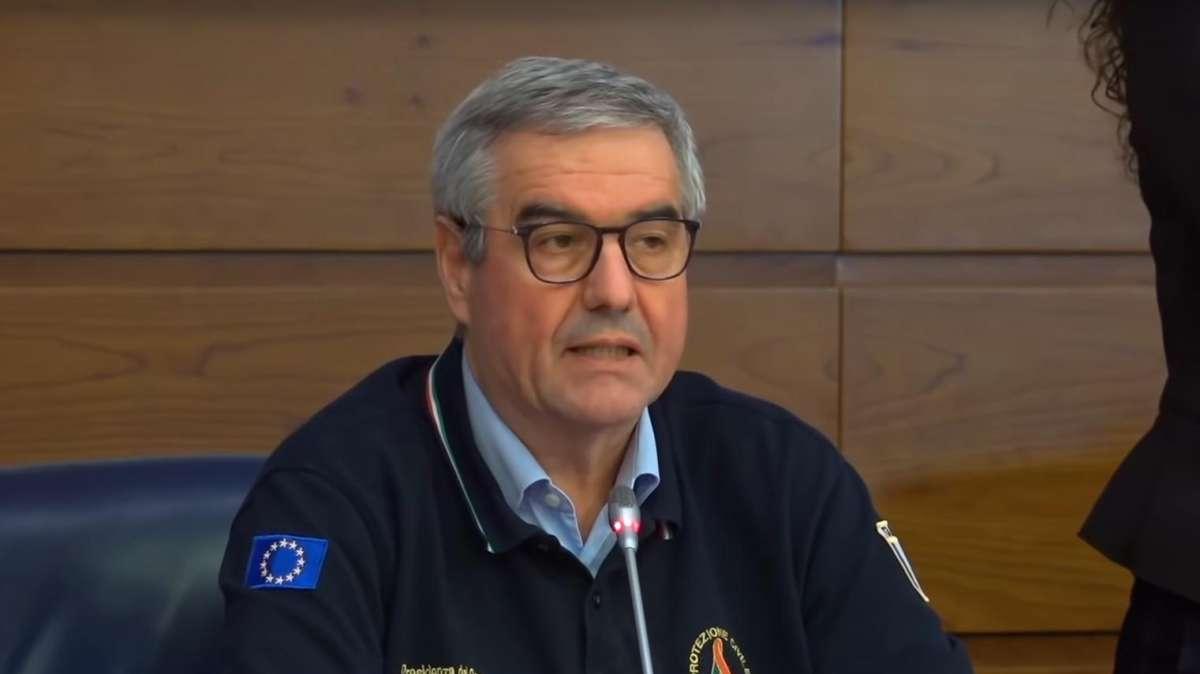Coronavirus, il bollettino nazionale: oltre 10mila nuovi positivi, in aumento ricoveri e terapie intensive