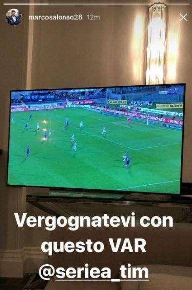 L'ex viola Marcos Alonso infuriato sui social: "Vergognatevi con questo VAR"