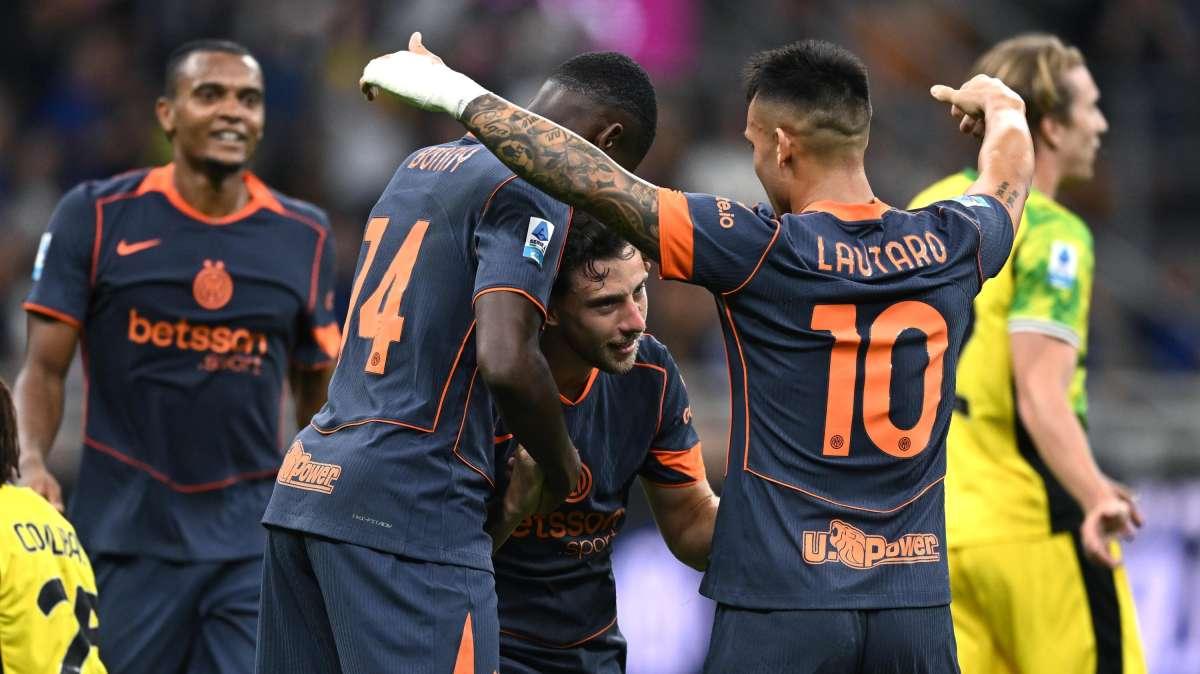 Cheddira incendia il finale, l’Inter sbanda ma vince: battuto 2-1 il Sassuolo