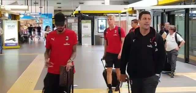 Milan, Bonera a Sky: "Non è una vittoria-scudetto, è lunga! Nel finale poteva gestirla meglio"