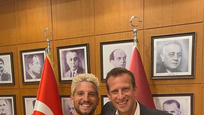 Galatasaray, Mertens rinnova per un'altra stagione: le cifre