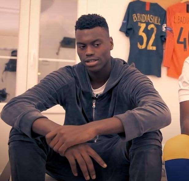 Badiashile-Napoli, tutto confermato: il Chelsea ha autorizzato partenza e visite