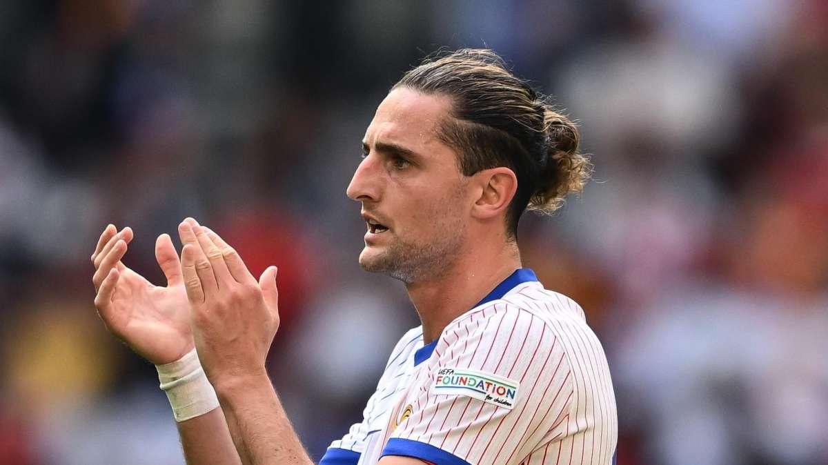 Rabiot-Napoli impossibile, da Torino: "Solo una voce, ha stipendio troppo alto"