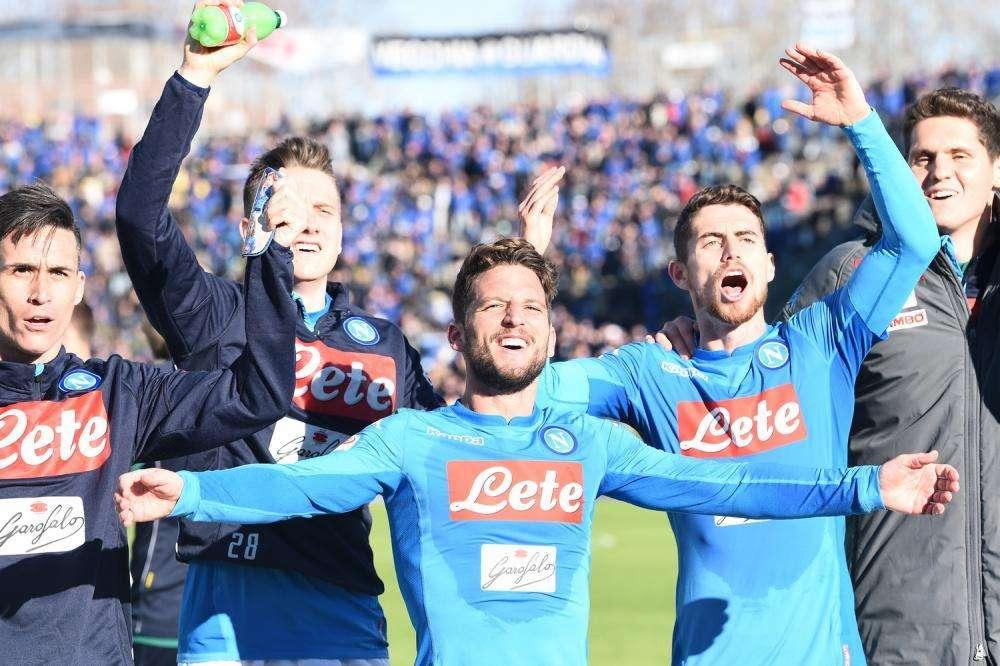 FOTOGALLERY TN - Che festa azzurra a Bergamo! Le immagini più belle di Atalanta-Napoli
