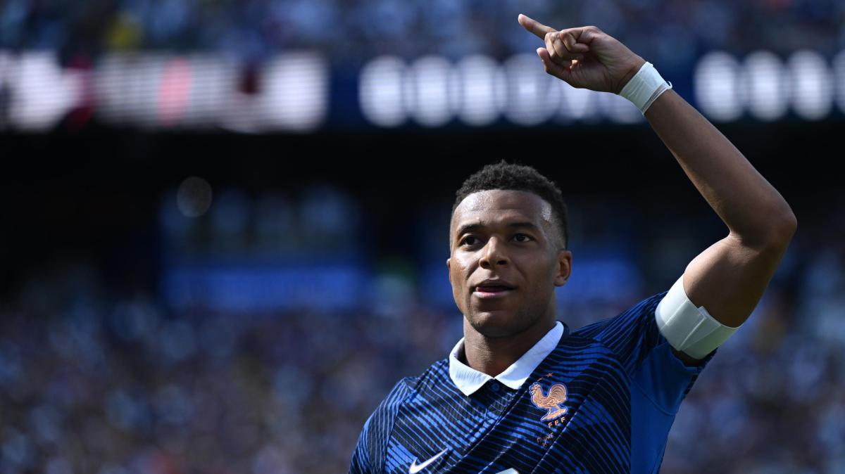 Tris all'esordio contro il Senegal per la Francia: doppio Mbappé e assist di Rabiot