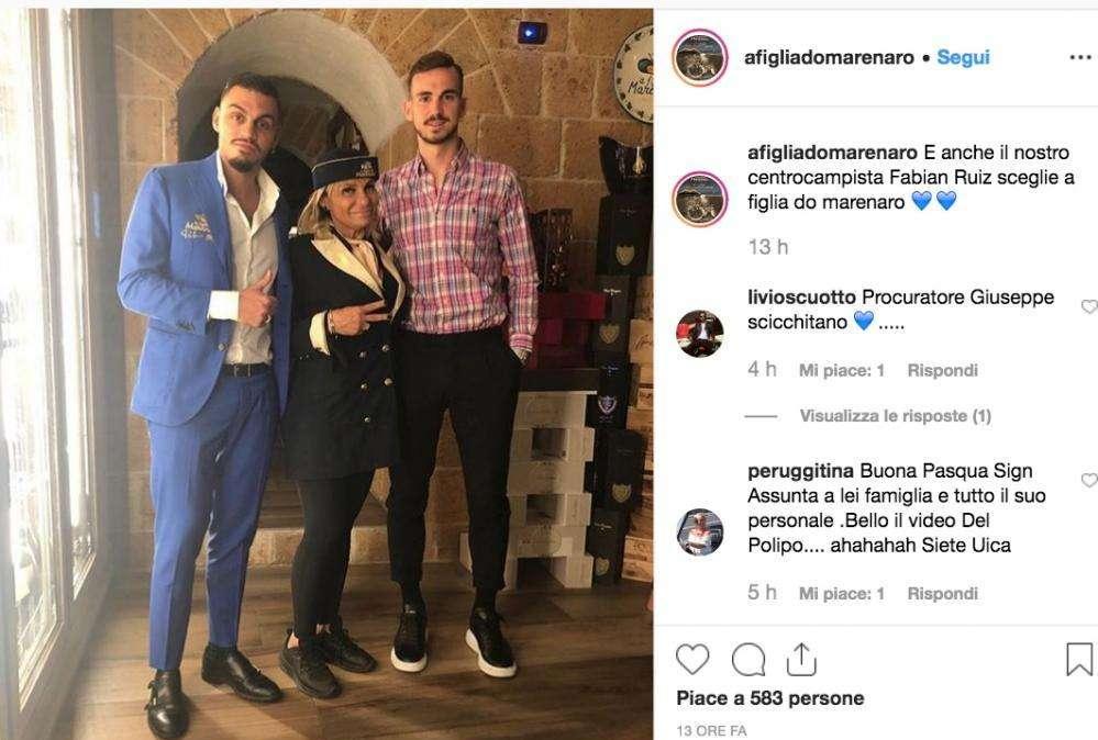 FOTO - Fabiàn si prepara a vivere la pasqua napoletana: visita in un noto ristorante per lo spagnolo