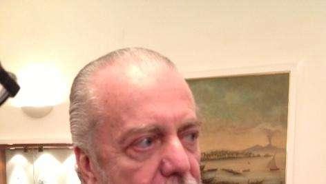 Gli auguri di De La: "Forti investimenti a gennaio e giugno. Rifiutati 55mln per Cavani. Scugnizzeria? Ci sono 5 campioni"
