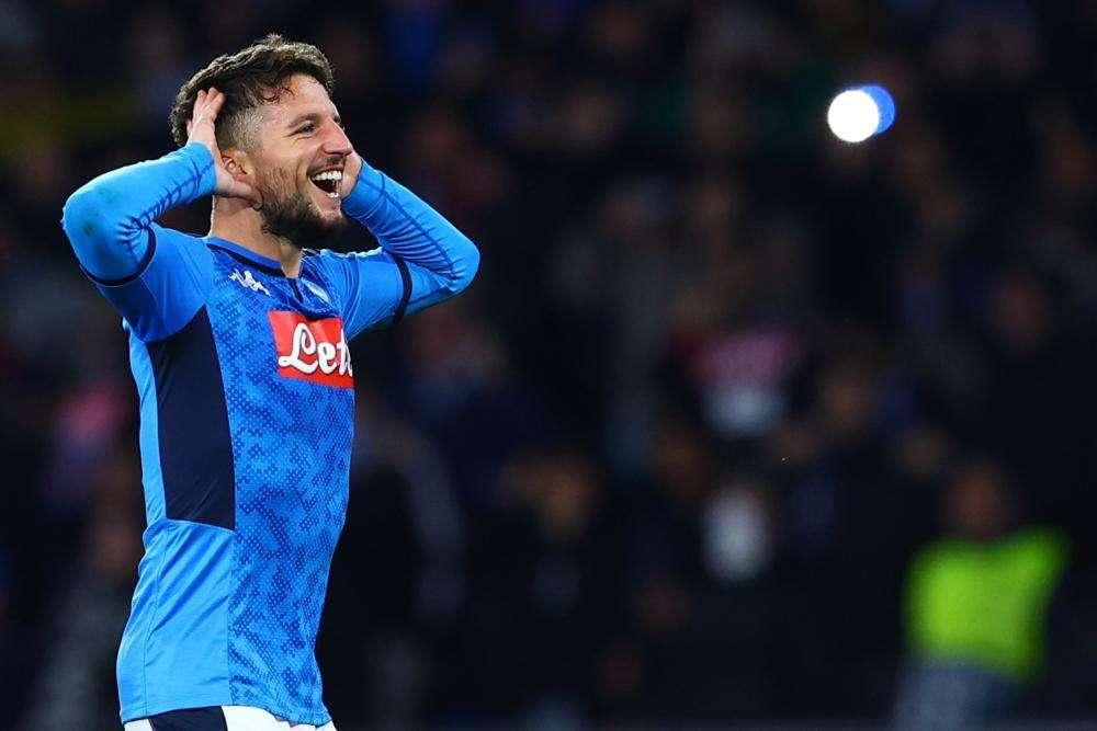 Sky - Rinnovo Mertens, scambio di documenti in corso tra il belga e il Napoli: firme in arrivo