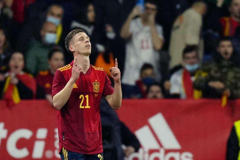 Paura a Valencia per Dani Olmo: aggredito e rapinato in strada 