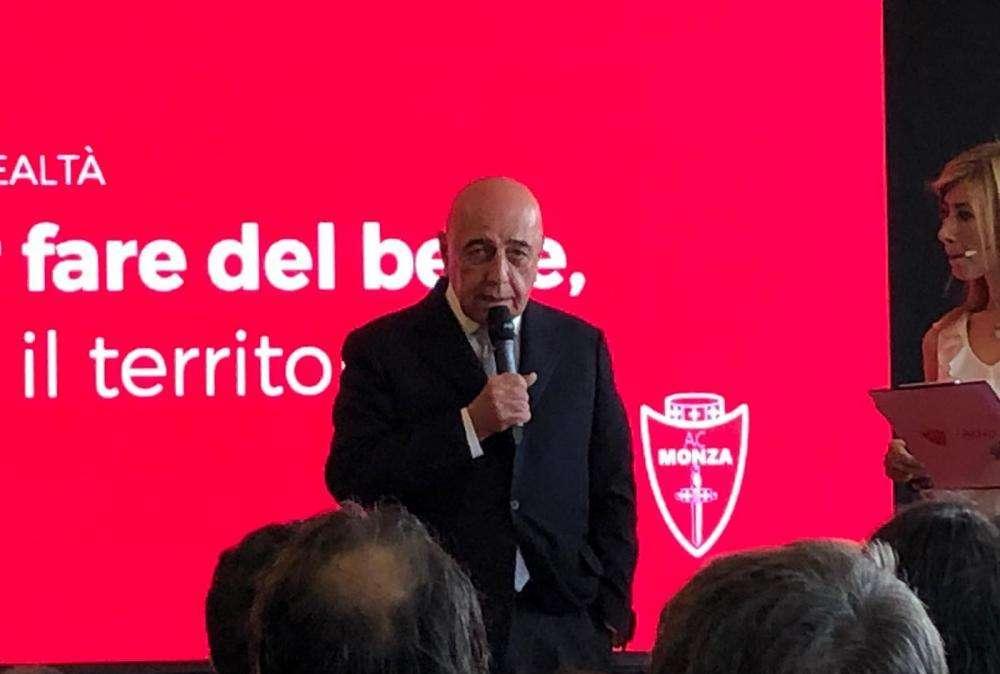 Coronavirus, Galliani avverte sulla Serie C: "Senza aiuti gli imprenditori spariranno"