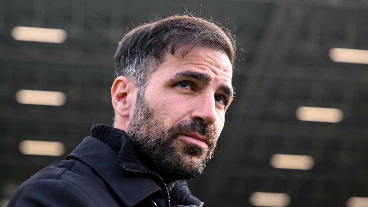 Como, Fabregas: "Il Cagliari non ha bagnato il campo e ha lasciato l'erba alta"