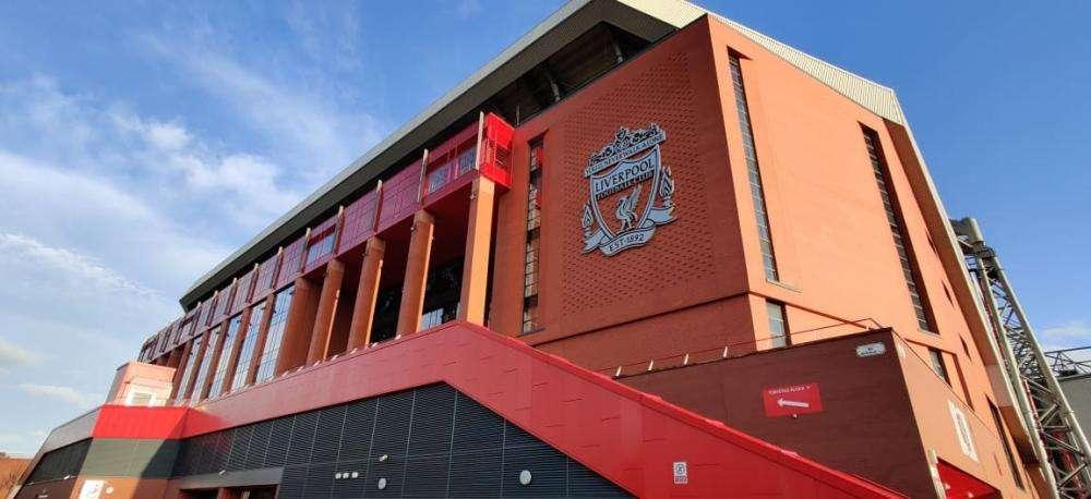 FOTO TN - Vigilia di Champions, ad Anfield tutto pronto per accogliere Ancelotti e gli azzurri