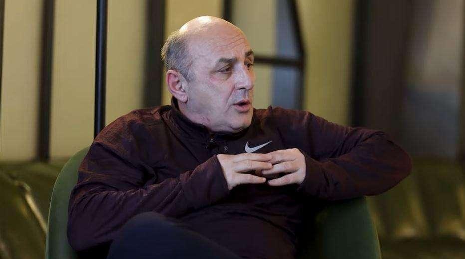 Kvara, c’è una ricca commissione del PSG dietro le frasi dell’agente: i dettagli