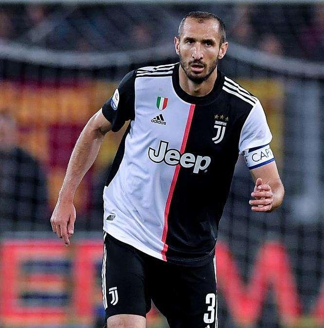 Sentite Chiellini: "Palleggio e bellezza alla Juve? L'abbiamo sempre fatto"