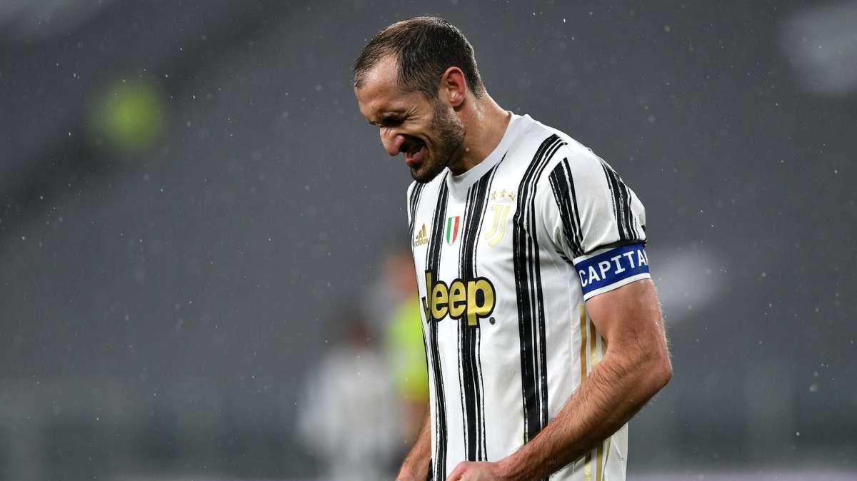 Juve, Chiellini a Sky: "Chiacchiere inutili, pensiamo a vincere! Dovremo essere perfetti"