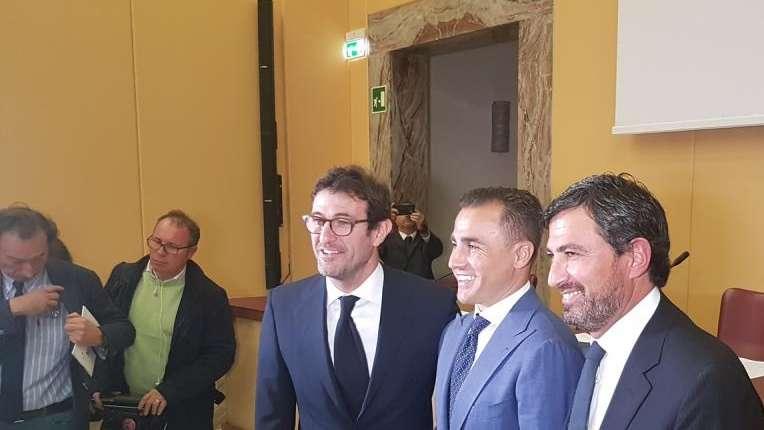 Ferrara racconta, Mertens se la ride: "Ha stravinto il sondaggio su chi fosse il vero Ciro, che vergogna..."