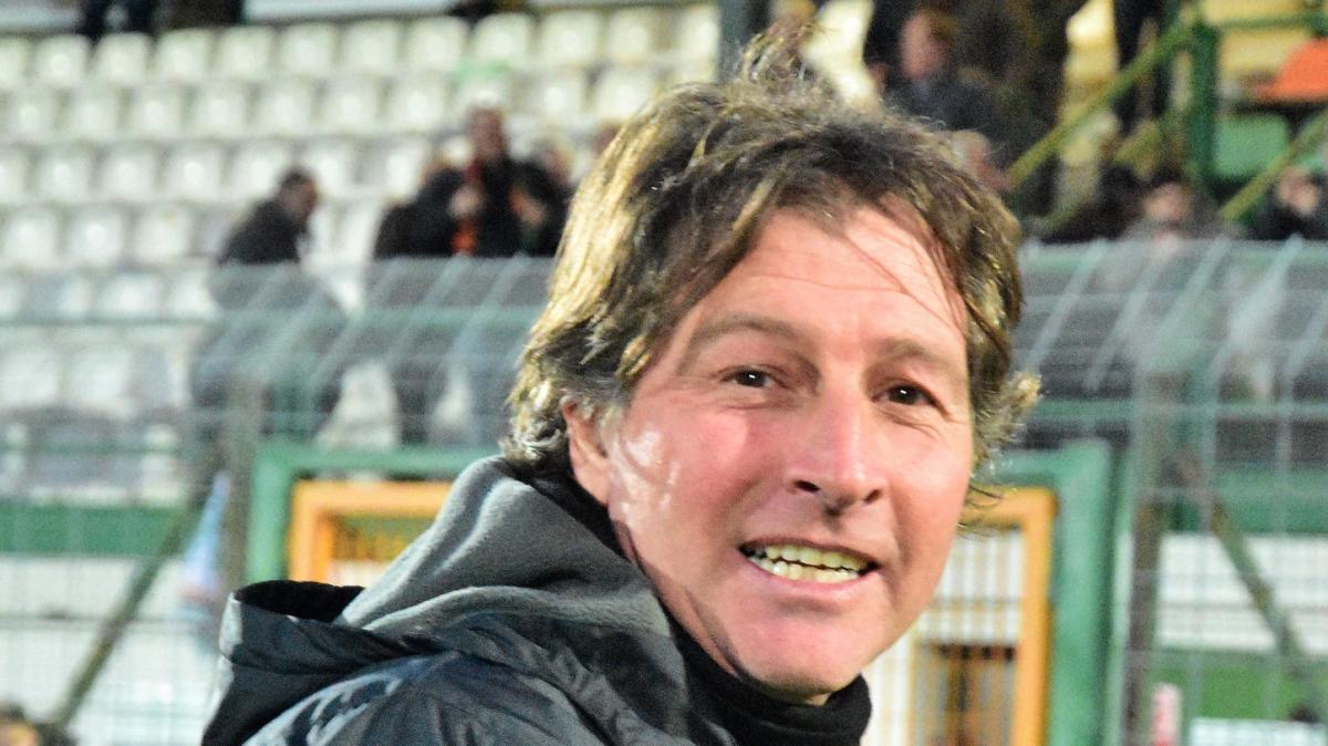Poggi: “Organico Napoli completo, non ci si deve deprimere. Serve entusiasmo”