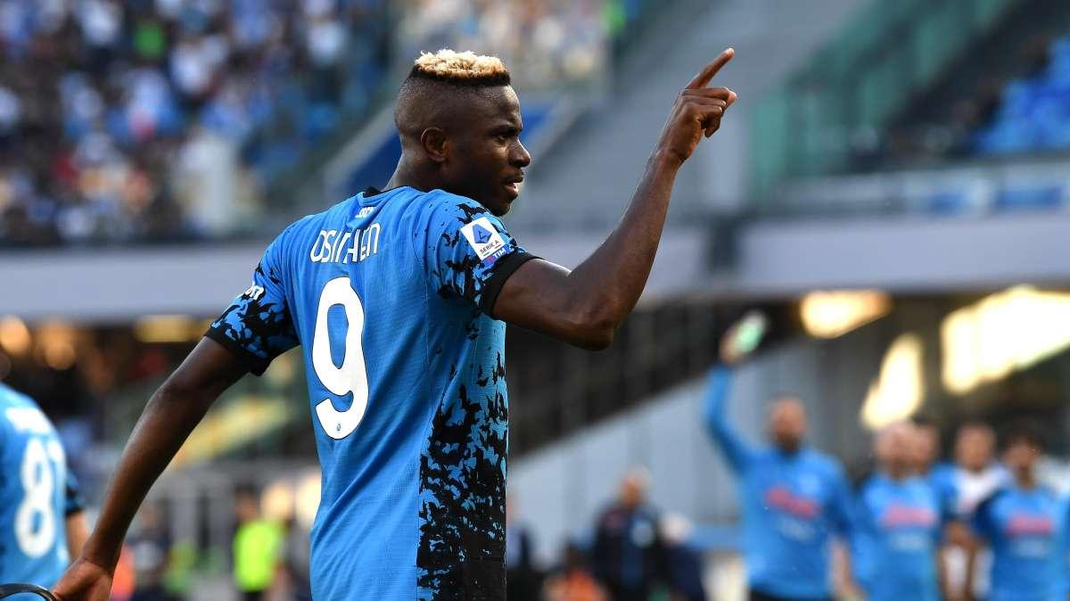 Ag. Osimhen: "Standing ovation per il capocannoniere della Serie A!"