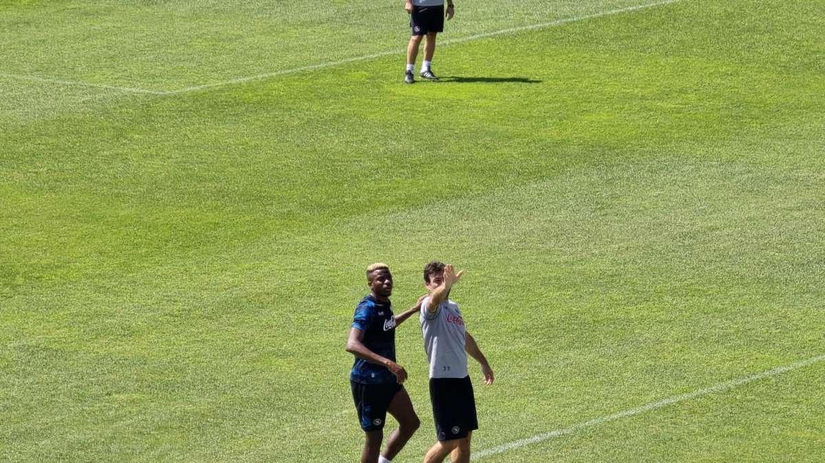 In campo Osimhen: il nigeriano entra con il secondo gruppo!
