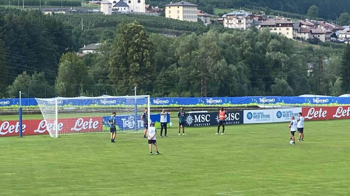 Seduta pomeridiana: personalizzato per Zielinski e terapie per Palmiero, il report SSC Napoli