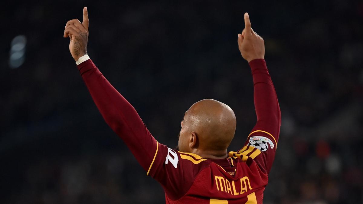 Retroscena Malen: il Napoli ci provò prima della Roma, ecco perché l'affare saltò