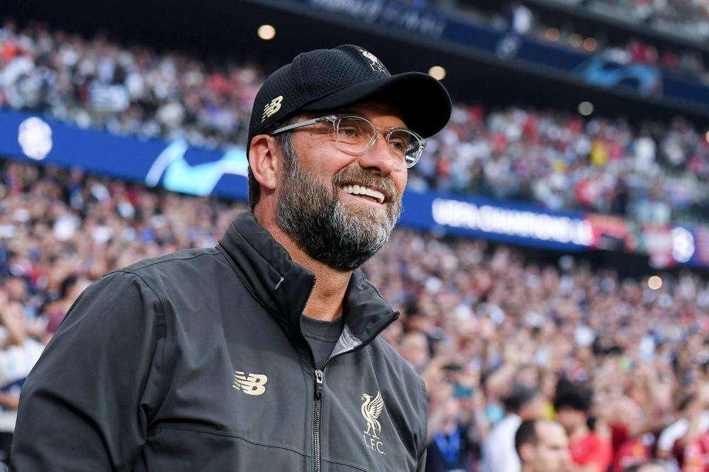 Coronavirus, Klopp scrive ai tifosi del Liverpool: "Se la scelta è tra calcio e salute di tutti, non c’è partita"