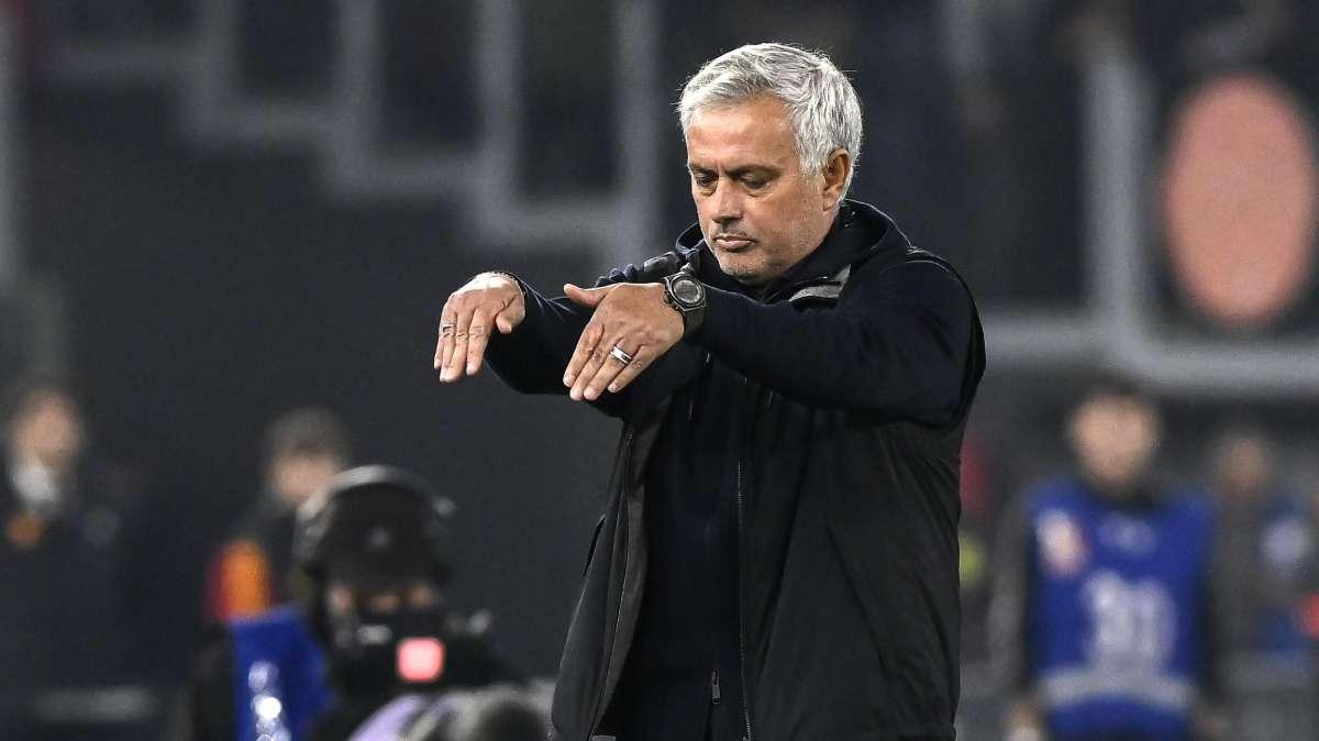 Disastro Roma, Mourinho ora attacca la squadra: “Prova orribile, atteggiamento non corretto”