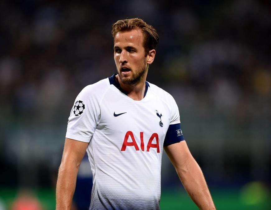 Le gare di Premier League sempre più in chiaro: Amazon distribuirà i suoi match gratis