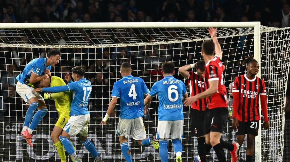 Theo come Cuadrado? De Luca e il rigore concesso al Milan: "Mi ricordava qualcosa..."