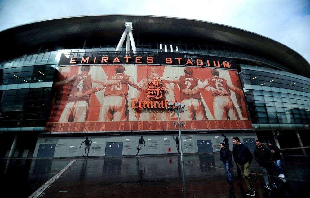 Europa League, il Milan pareggia 1-1 con l'Arsenal: proteste rossonere per il rigore ai Gunners