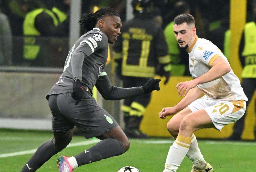 Il Milan può perdere Leao a fine stagione: spunta un top club