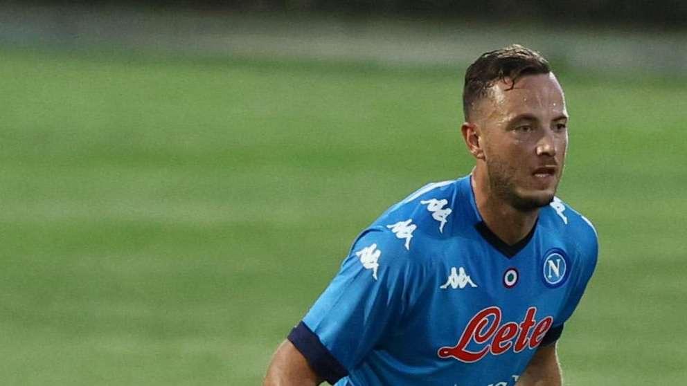 Rrahmani a KKN: "Sempre giocato a 4, lo preferisco! Obiettivo 4° posto, attrezzati per far bene anche in EL e Coppa. Su Osimhen e la città..."
